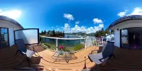 Bayshore Waterfront Inn - Motels