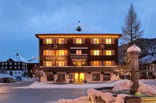 Krone Hittisau - Hotel & Restaurant im Bregenzerwald - 4 estrellas