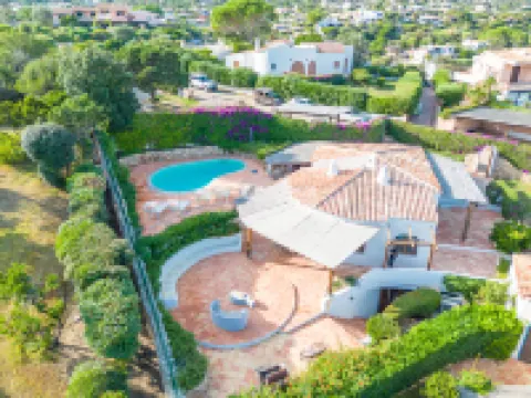 Anita Hoteles en Palau