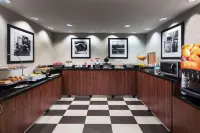 Hampton Inn Denver-West/Golden - Frühstück