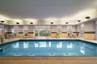 Hampton Inn & Suites Williamsburg-Central - 2-Star