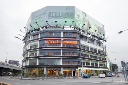 Leo Express Hotel