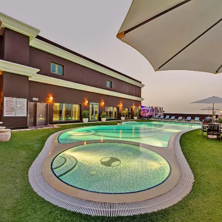 Royal Ascot Hotel