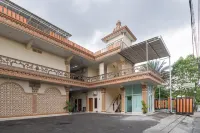 Urbanview Hotel Salsabilah Palembang by RedDoorz Hotels in Pahlawan