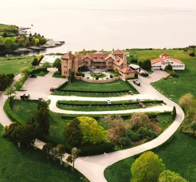 OceanCliff Hotel Hotels in 