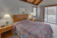 Chalet High Hotels in Basye