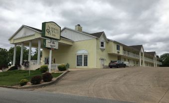Spinning Wheel Inn - Housity