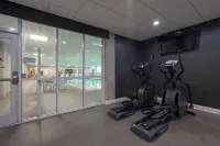 Cottonwood Airport & Expo Hotel Louisville - Gym