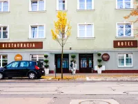 Hotel Korel Hotels near Wilda