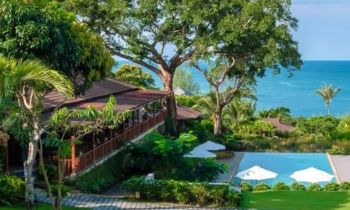 Camia Resort & Spa