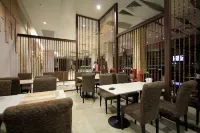 Alvarez Hotel - 4 estrellas