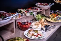 Hotel Nevis Wellness & Spa - 朝食