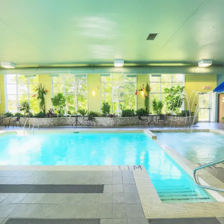 Days Inn by Wyndham Levis