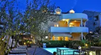 Villa Vanilla with Heated Pool Hotel a 