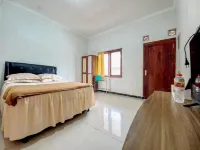 Villa Kampoeng City Pacet Mitra RedDoorz Hotels in Pacet