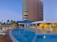 Iate Plaza Hotel - de playa