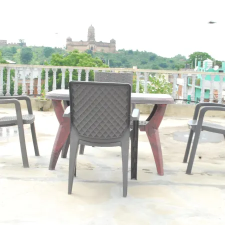 Hotel Shri Mahant Orchha