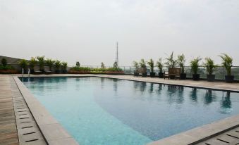 Cozy Studio Tree Park Apartment Near BSD City