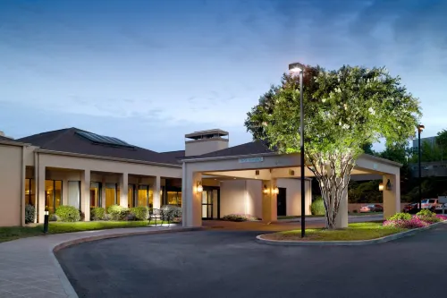 Courtyard Atlanta Marietta/I-75 North Hotels in Marietta