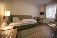 Gasthof - Hotel Zur Post Hotels in Petting