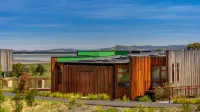 Iron Creek Bay Estate Hotels in Sorell