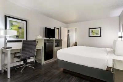 SureStay Hotel by Best Western Grants Hotels in 