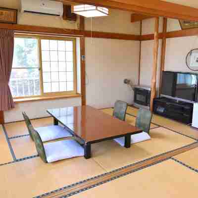 かねさだ旅館 Rooms