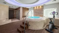 Hotel Różany Gaj - Destigo Hotels - Hot Tub