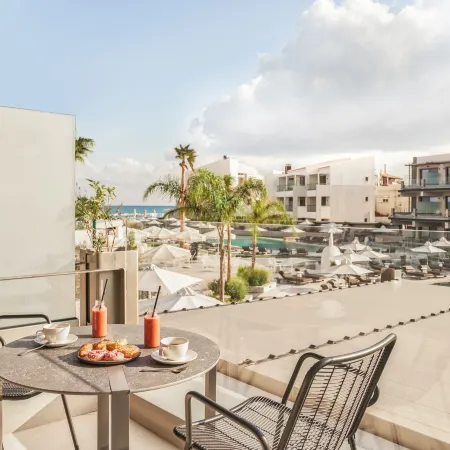 Nautilux Rethymno by Mage Hotels