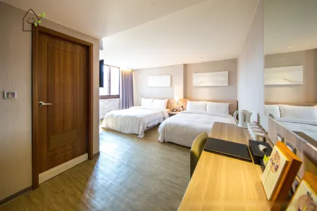 Smile 73 Hotel