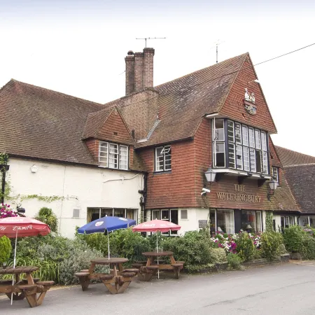 Maidstone (A26/Wateringbury) Отели рядом с достопримечательностью «Бренчли Гарденс»