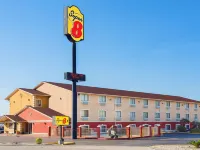 Super 8 by Wyndham San Antonio/I-35 North Hotels in Bexar County