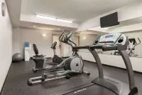 Days Inn by Wyndham London - Gym