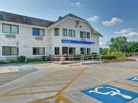 Motel 6 Glenview, IL - Chicago North Hotels in Glenview