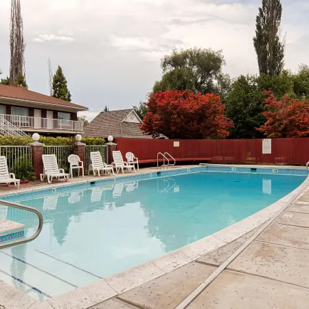 Baugh Motel, SureStay Collection by Best Western