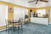 Knights Inn Kirksville - parking