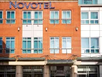 Novotel Reading Centre Hotels near Reading Central Library