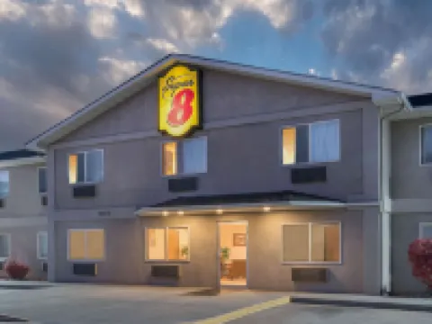 Super 8 by Wyndham Fountain Hotels in Fountain
