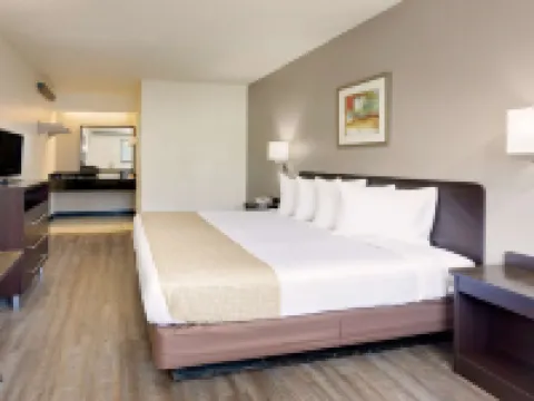 Travelodge by Wyndham College Park Hotels in College Park