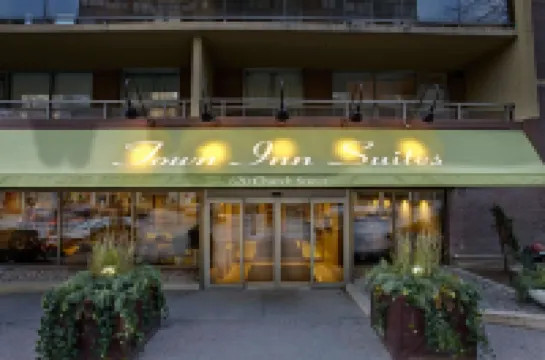 Town Inn Suites Hotel