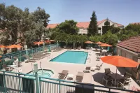 Hyatt House Pleasanton - Pools