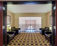 Quality Suites Huntsville Near University