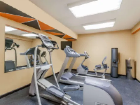 Days Inn by Wyndham Windsor Locks / Bradley Intl Airport Hotels in Windsor Locks