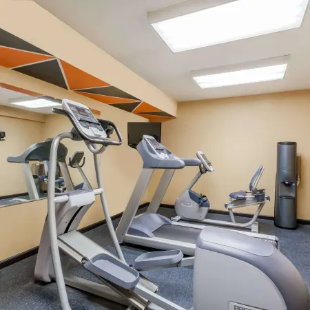 Days Inn by Wyndham Windsor Locks / Bradley Intl Airport