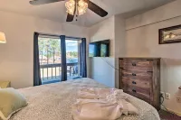 Angel Fire Condo: Walk to Slopes & Trails! - Wifi