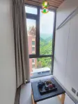 HaogeHotSpringHomestay - pemandangan pegunungan