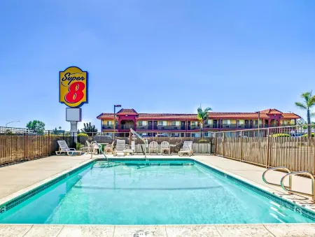 Super 8 by Wyndham Upland Ontario CA