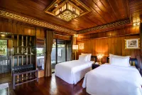 Sankofa Village Hill Resort and Spa Hotels in Huong Ho