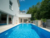 Anđela - Pool