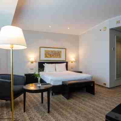 Quinto Centenario Hotel Rooms